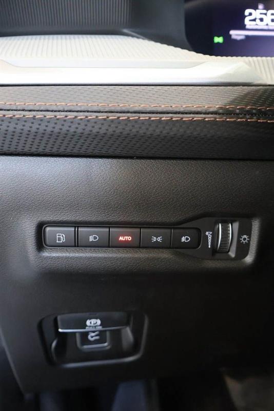 jeep Cherokee 2026 - 18