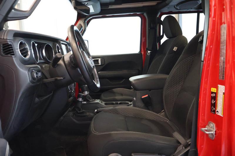 jeep Wrangler Unlimited 2021 - 10