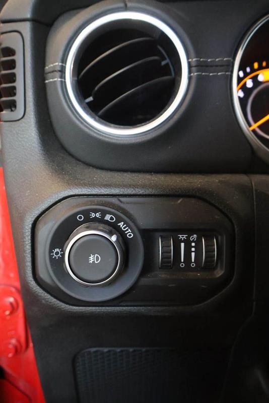 jeep Wrangler Unlimited 2021 - 26