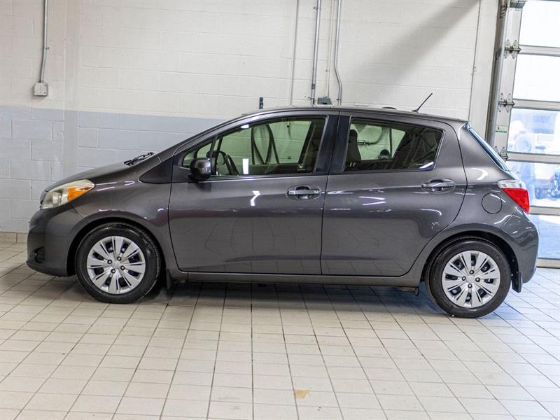 toyota Yaris 2012 - 3