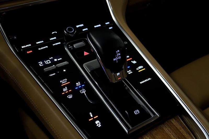 porsche Panamera 2018 - 23