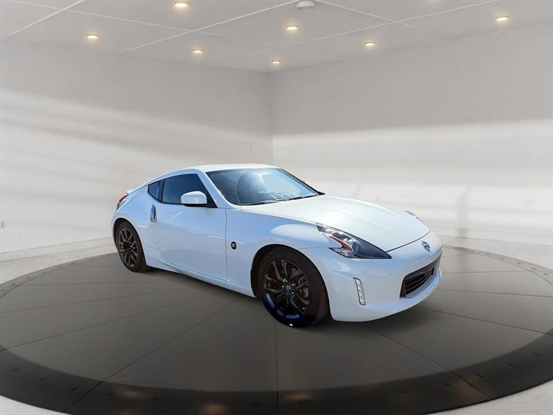 nissan 370Z Coupe 2018 - 3