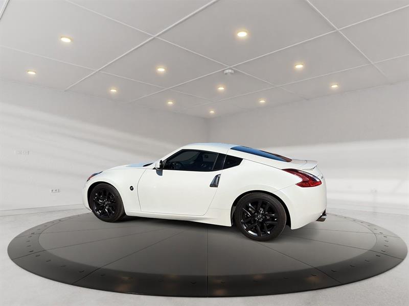 nissan 370Z Coupe 2018 - 7