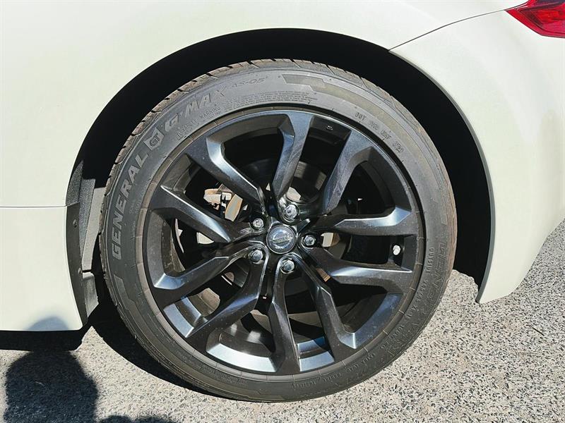 nissan 370Z Coupe 2018 - 8