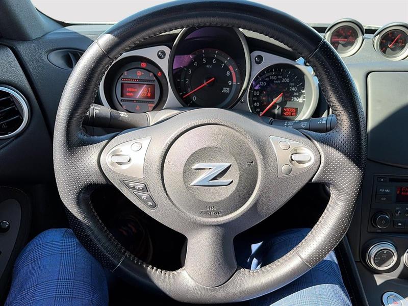 nissan 370Z Coupe 2018 - 12