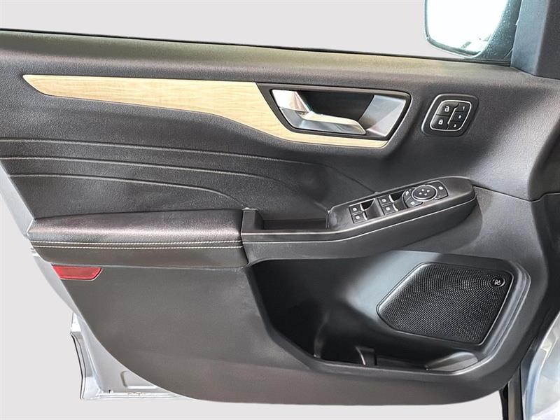 ford Escape 2022 - 14