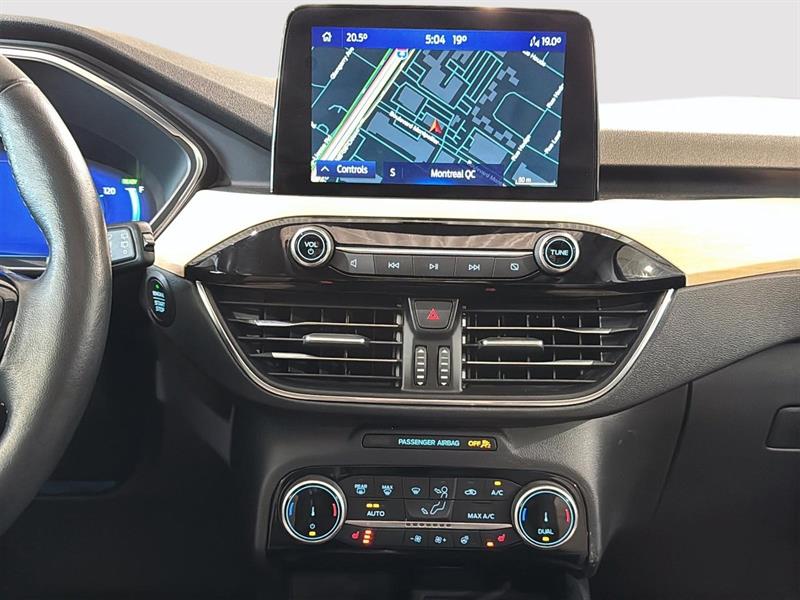 ford Escape 2022 - 20