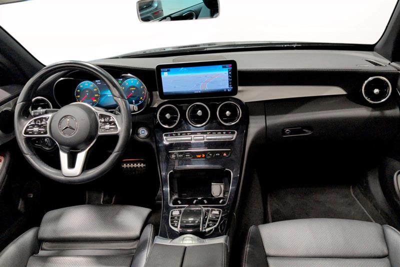 mercedes-benz C300 2023 - 7