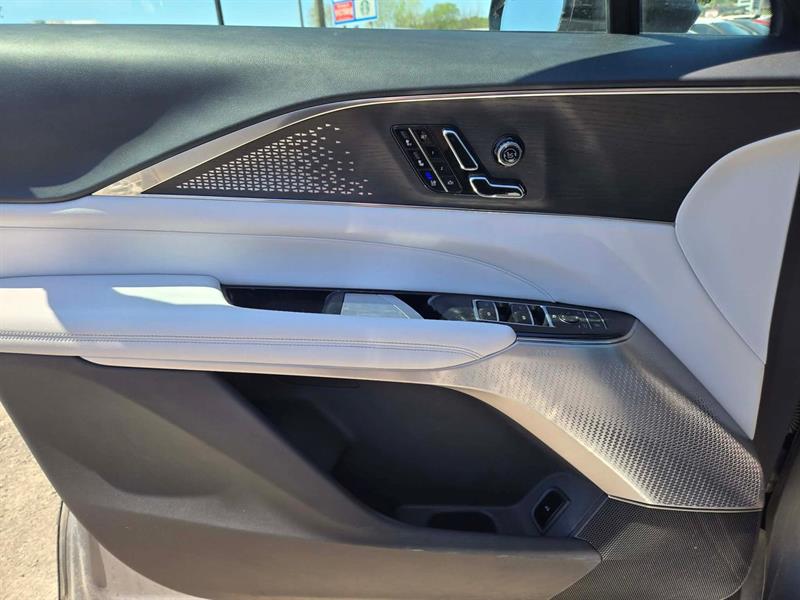 cadillac LYRIQ 2023 - 7