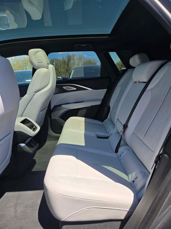 cadillac LYRIQ 2023 - 21