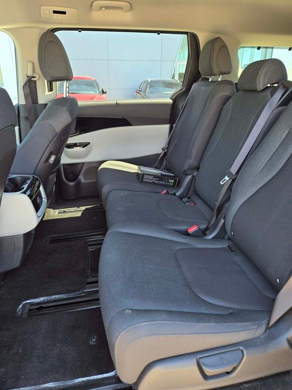 kia Carnival 2024 - 18