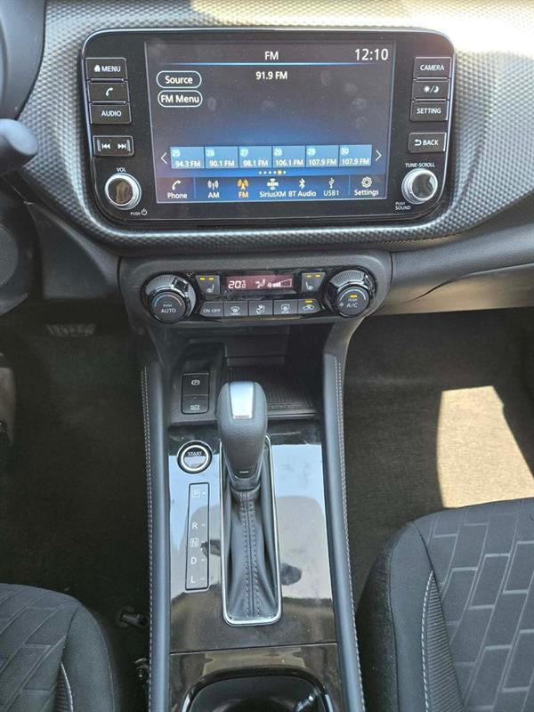 nissan Kicks Play 2025 - 15