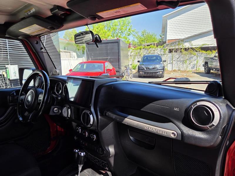 2014 Jeep Wrangler - Image 10