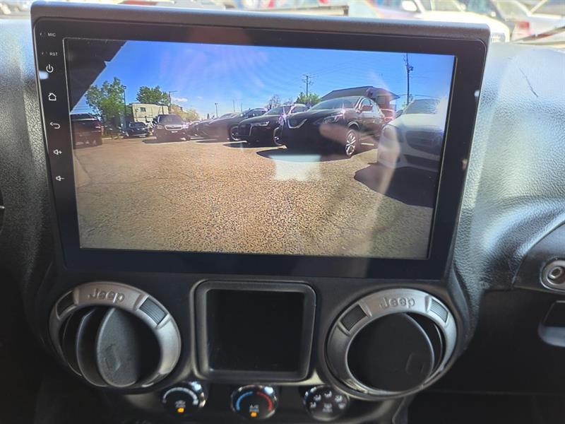 2014 Jeep Wrangler - Image 19