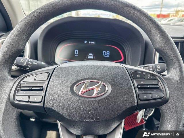 hyundai Venue 2023 - 21