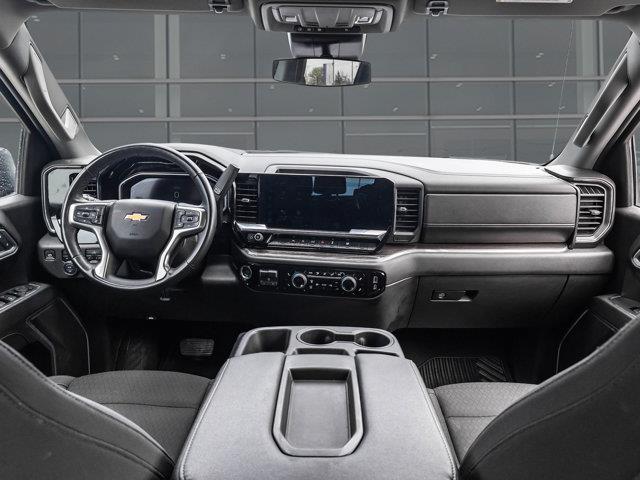 chevrolet Silverado 1500 2025 - 24