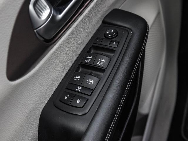 chrysler Grand Caravan 2024 - 11
