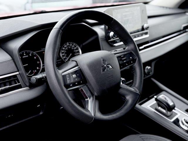 mitsubishi Outlander 2023 - 16