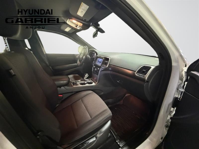 jeep Grand Cherokee 2018 - 33