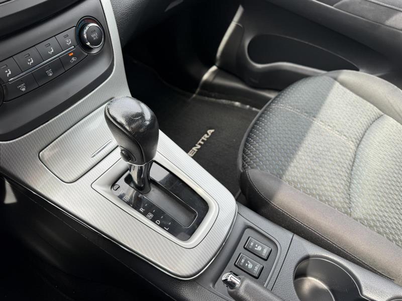 nissan Sentra 2015 - 19