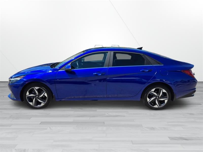 hyundai Elantra 2023 - 2
