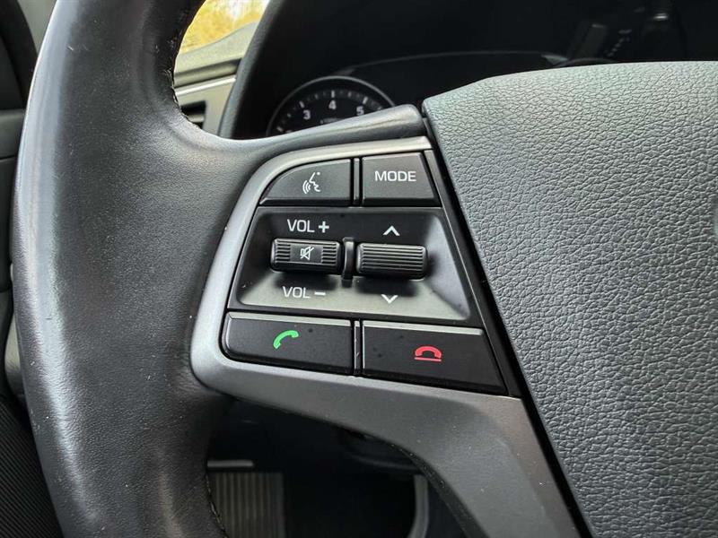 hyundai Elantra 2018 - 17