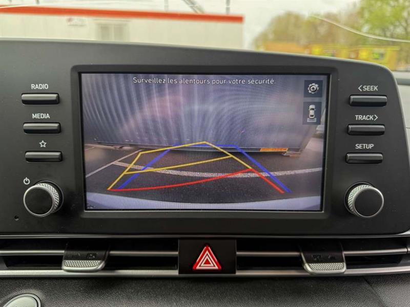 hyundai Elantra 2021 - 16