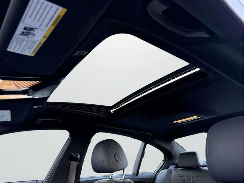 bmw 5 Series 2019 - 14