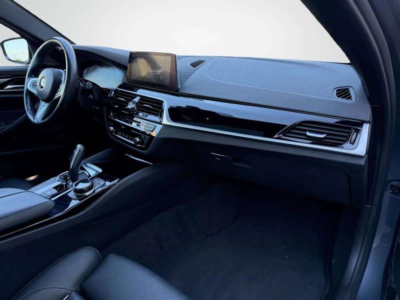 bmw 5 Series 2019 - 16