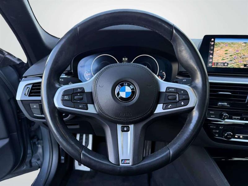 bmw 5 Series 2019 - 24