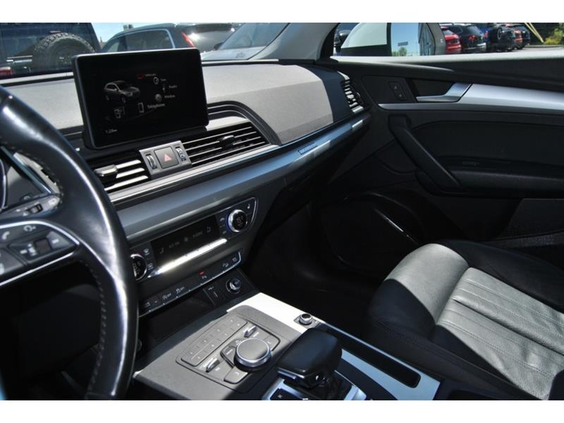 audi Q5 2018 - 16