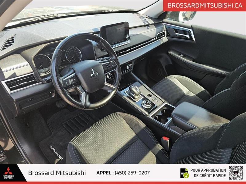mitsubishi Outlander 2022 - 13