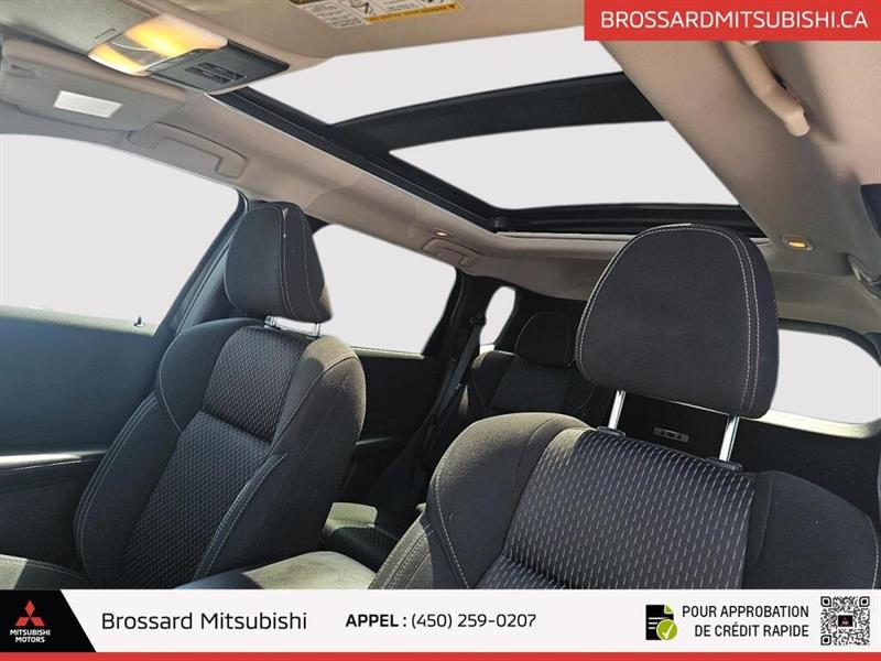 mitsubishi Outlander 2022 - 14