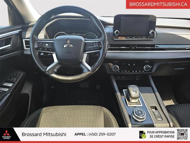 mitsubishi Outlander 2022 - 19