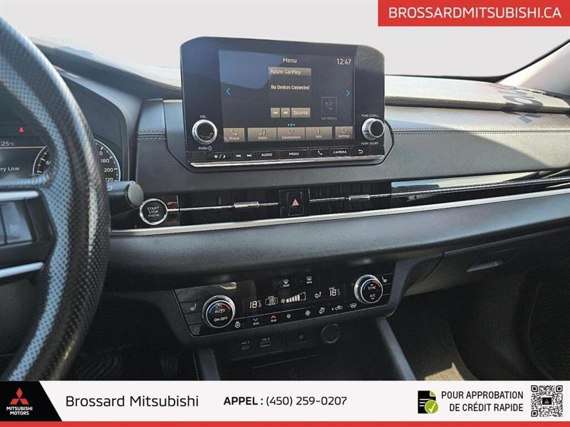 mitsubishi Outlander 2022 - 30