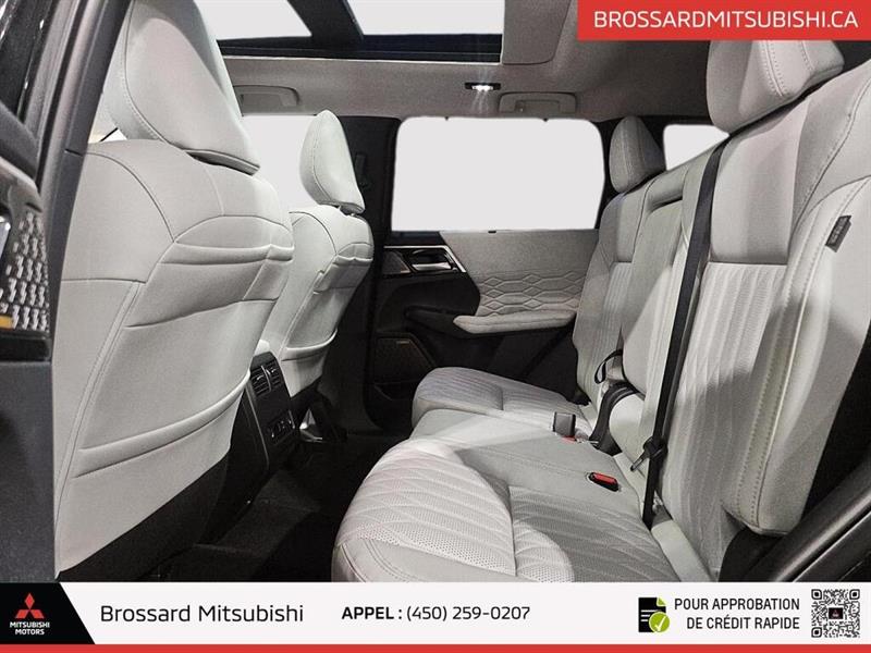 mitsubishi Outlander 2025 - 14