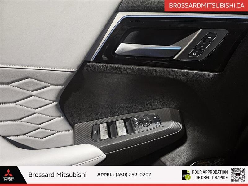 mitsubishi Outlander 2025 - 32