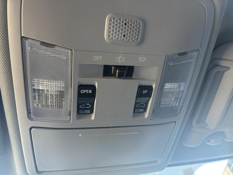 toyota RAV4 2018 - 16