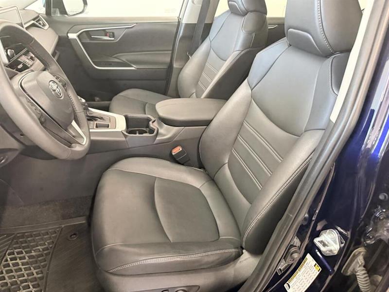 toyota RAV4 2023 - 8
