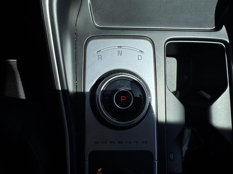 kia Sorento Plug-In Hybrid 2022 - 15