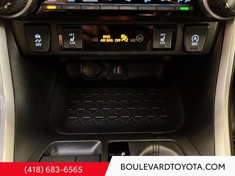 toyota RAV4 2025 - 16