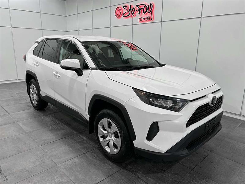 toyota RAV4 2025