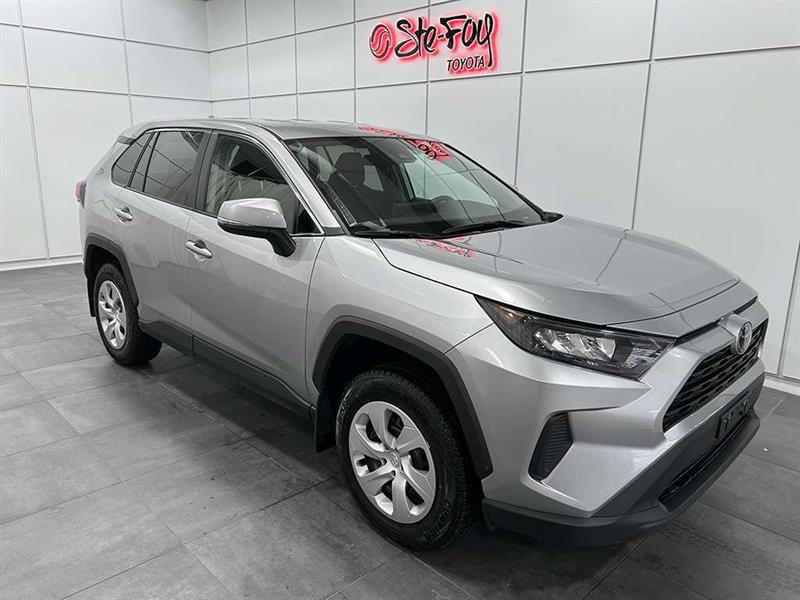 toyota RAV4 2025