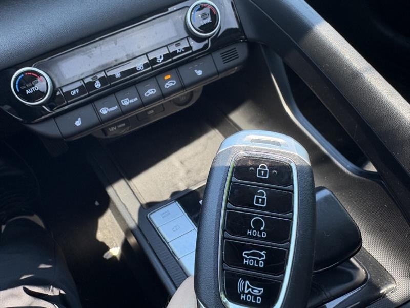 hyundai Elantra 2021 - 2