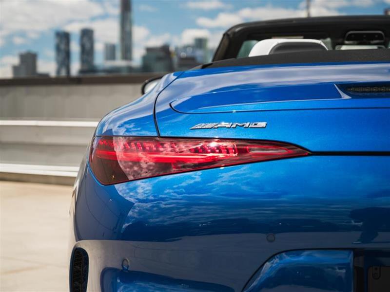 mercedes-benz SL63 AMG 2022 - 10