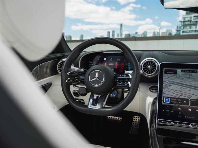 mercedes-benz SL63 AMG 2022 - 15