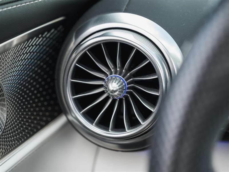 mercedes-benz SL63 AMG 2022 - 26