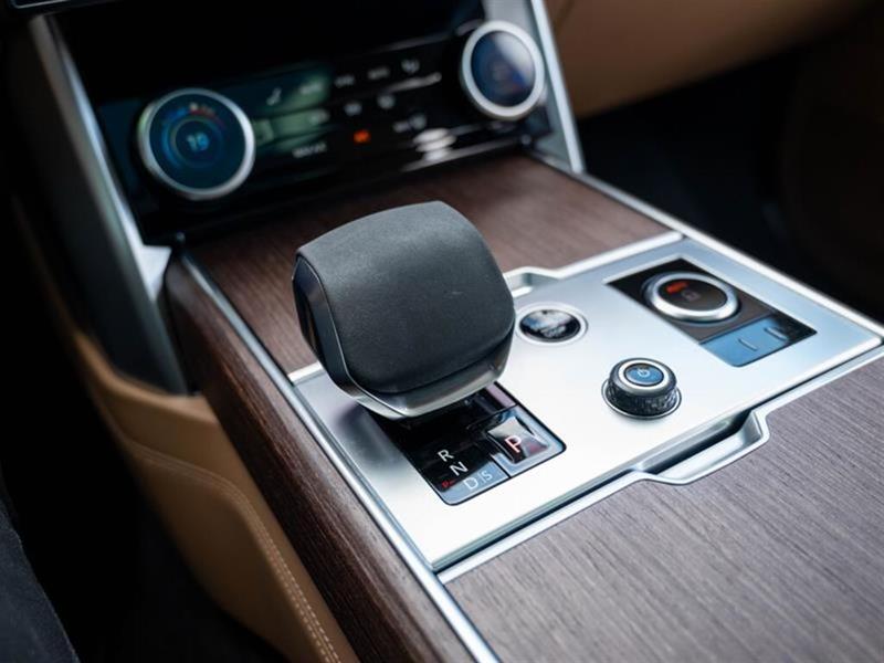land rover Range Rover 2023 - 26