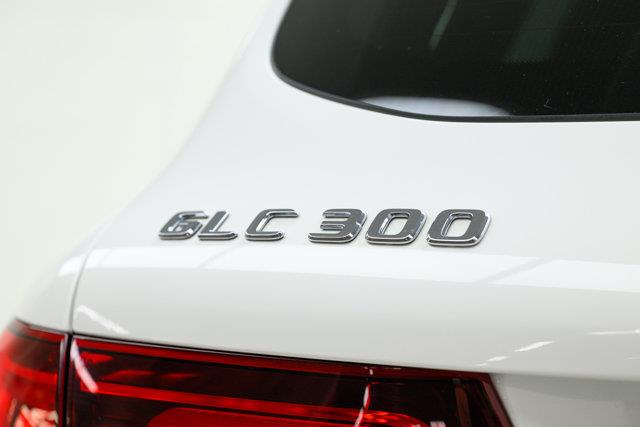 mercedes-benz GLC 2022 - 8