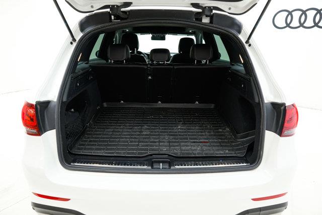 mercedes-benz GLC 2022 - 10